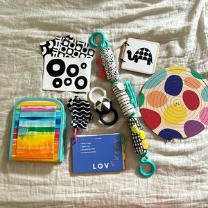 Lovevery complete Looker Set 0-12 weeks